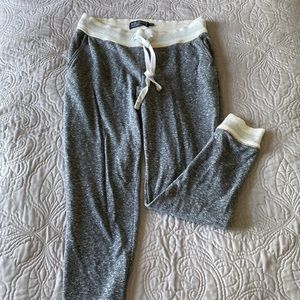 American Eagle joggers